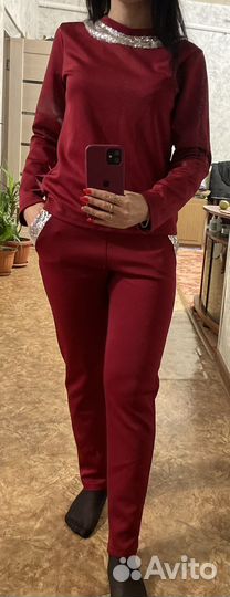 Спортивный костюм