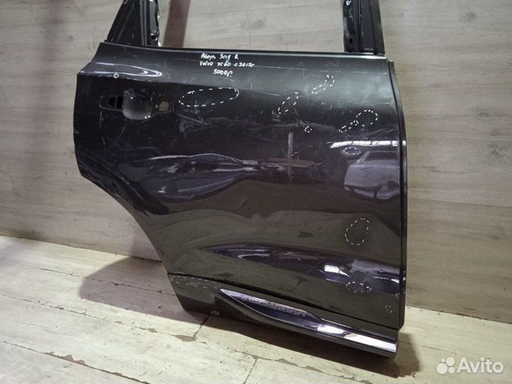Дверь Volvo