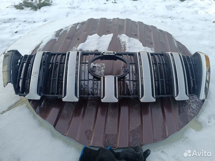 Решётка радиатора Прадо 150