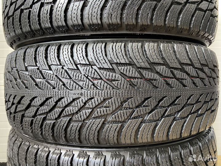 Nokian Tyres Hakkapeliitta R3 SUV 235/60 R18 107R