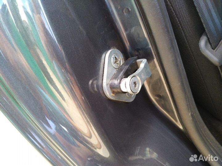 Демпферы замков дверей Гранта