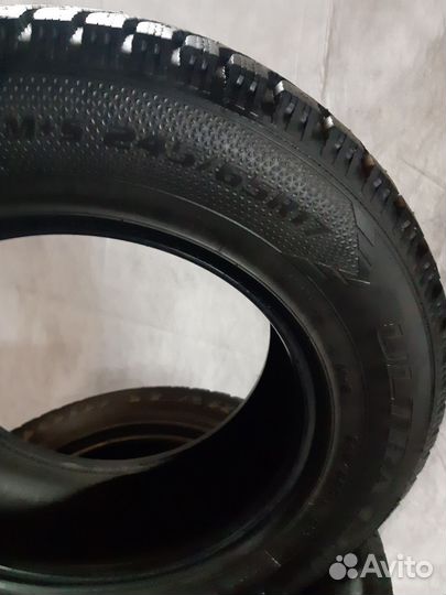Goodyear UltraGrip 500 245/65 R17