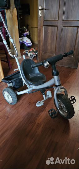 Велосипед детский трех колёсный