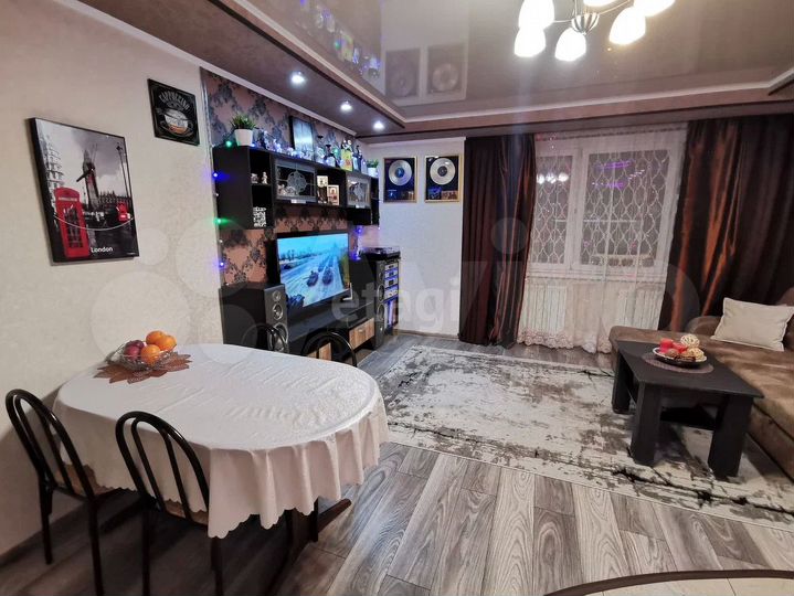 2-к. квартира, 64 м², 11/17 эт.