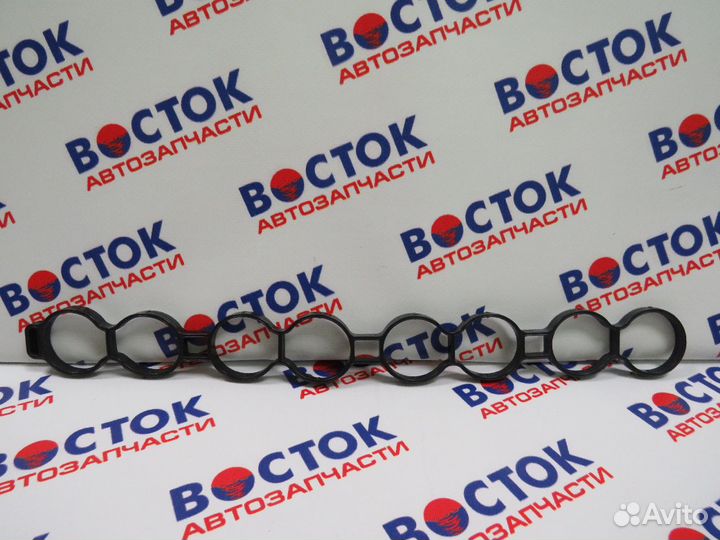 Прокладка впускного коллектора Parts-Mall P1L-B028