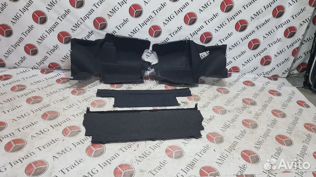 Обшивка багажника на Mercedes-Benz W126