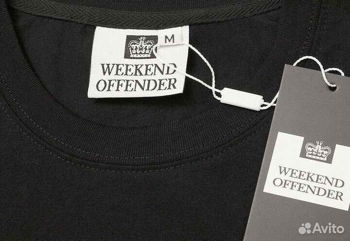 Футболка weekend offender