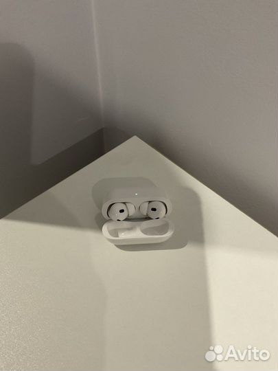 Apple AirPods Pro 2 поколения