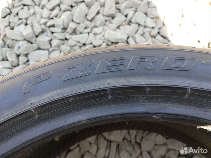 Pirelli P Zero 295/35 R21