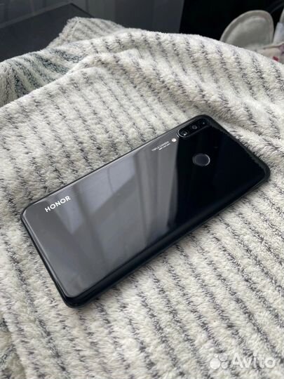 HONOR 20s, 6/128 ГБ