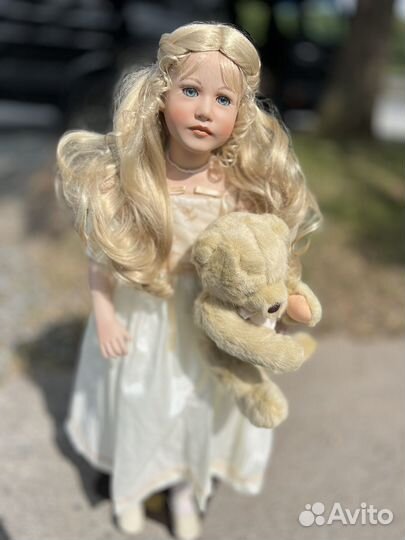 Коллекционная кукла
