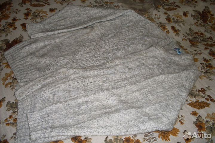 Кофточка женская