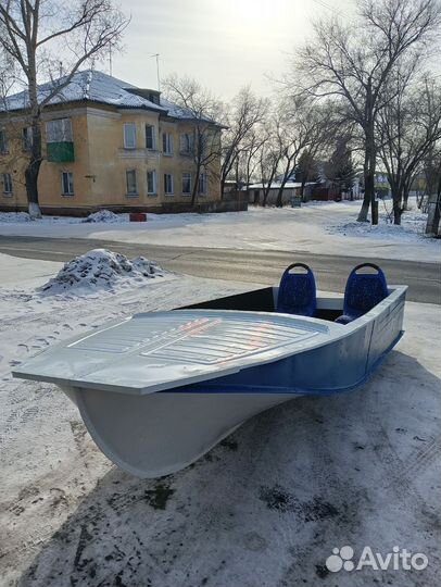 Воронеж с мотором Вихрь 30