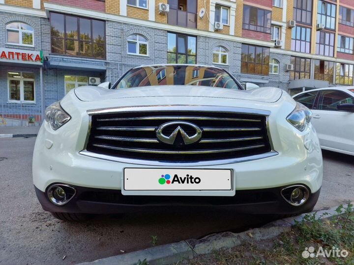 Infiniti QX70 3.7 AT, 2014, 66 700 км