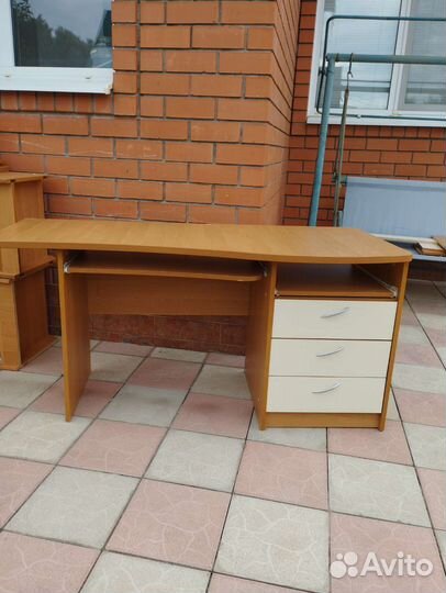 Письменный стол бу