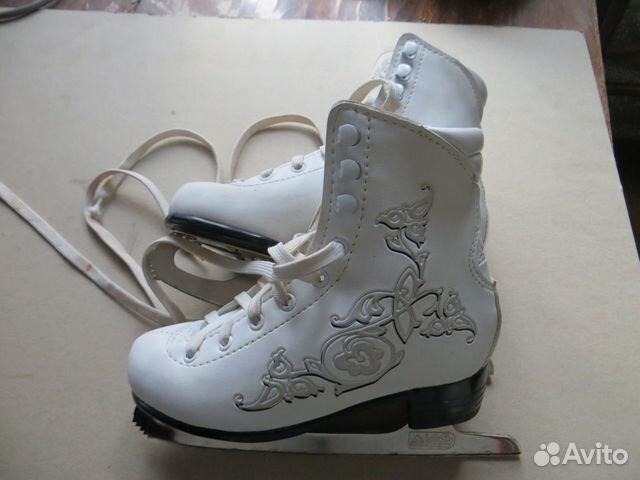 Коньки фигурные 31размер
