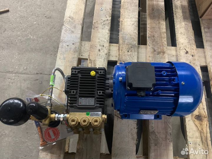 Мойка высокого давления профессиональный TT-61