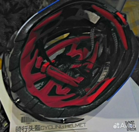 Вело шлемы качеств. красивые со стеклом и обычныый