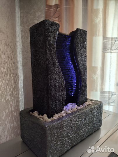 Комнатный водопад