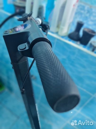 Электросамокат hiper triumph m105