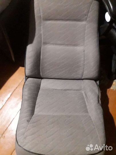 Пассажирское кресло и диван 2114,торг