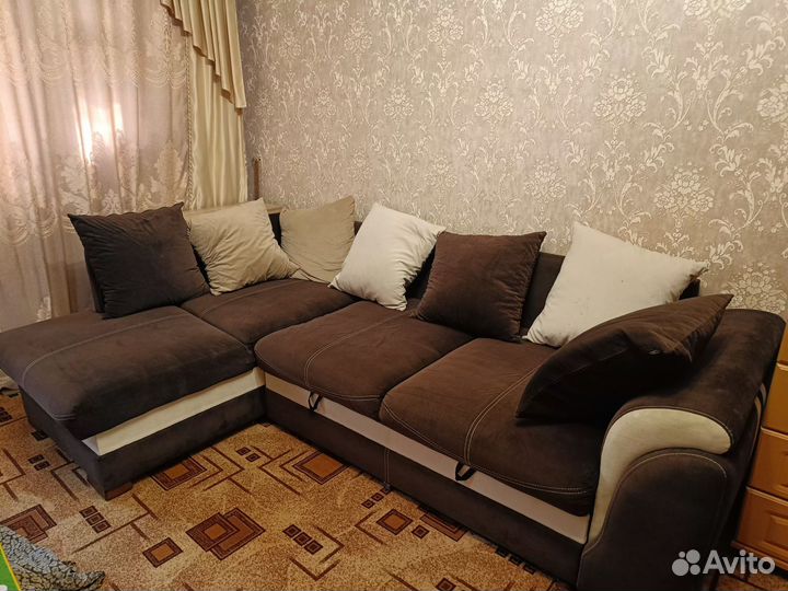 Угловой диван бу