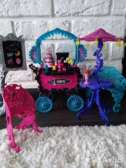 Кафе для кукол Монстер Хай