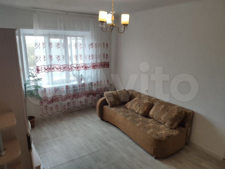 2-к. квартира, 54 м², 9/9 эт.