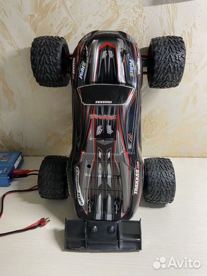 Радиоуправляемая машина traxxas E-Revo 1:16 4WD