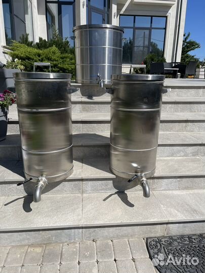 Емкость из нержавеющей стали