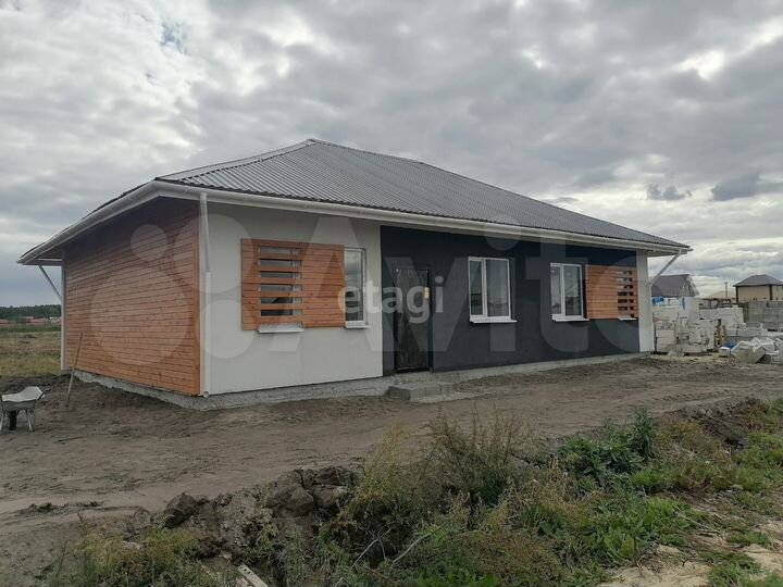 Дом 80 м² на участке 7 сот.