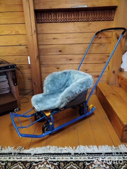 Детские санки на колесах