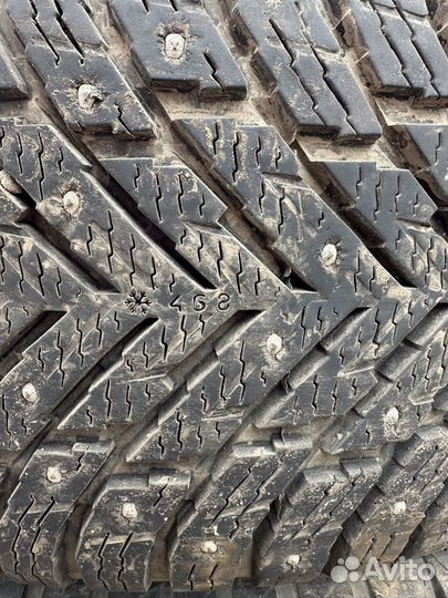 Nokian Tyres Hakkapeliitta 10p SUV 275/50 R22