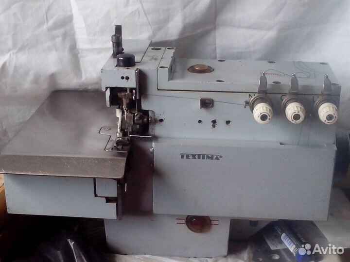 Швейная машина оверлок Textima 8515, Иглы