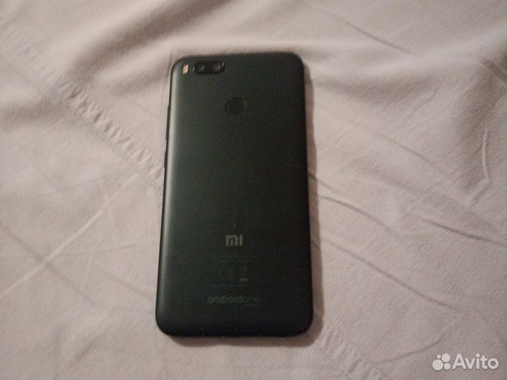 Xiaomi Mi A1 Android One, 4/64 ГБ