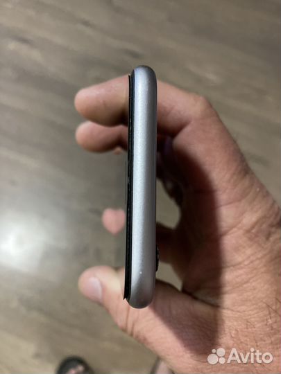iPhone 6S, 128 ГБ