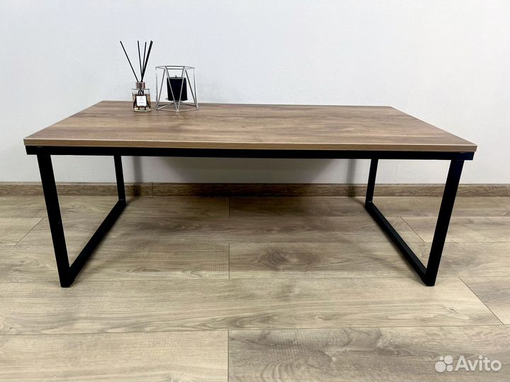 Стол журнальный