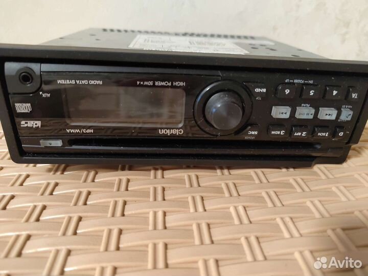 Магнитола clarion
