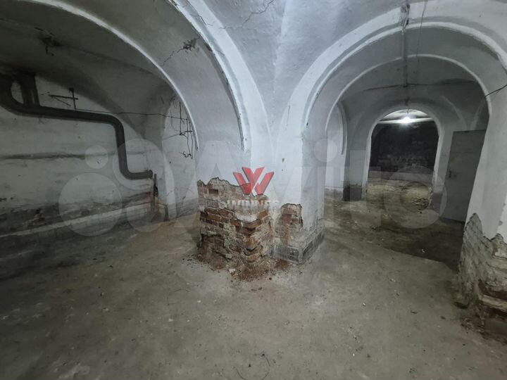 Продам торговое помещение, 300 м²