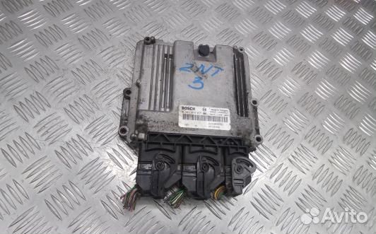 Блок управления двс renault megane 3 (ZNT03PC01)