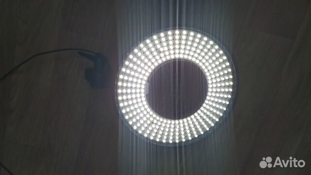 Светодиодная кольцевая лампа Falcon Eyes