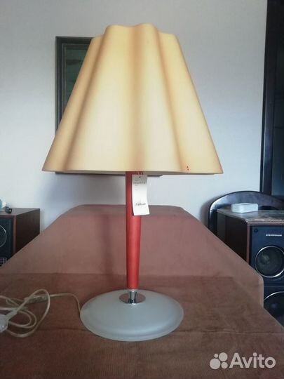 Светильники потолочные,настольные,настенные