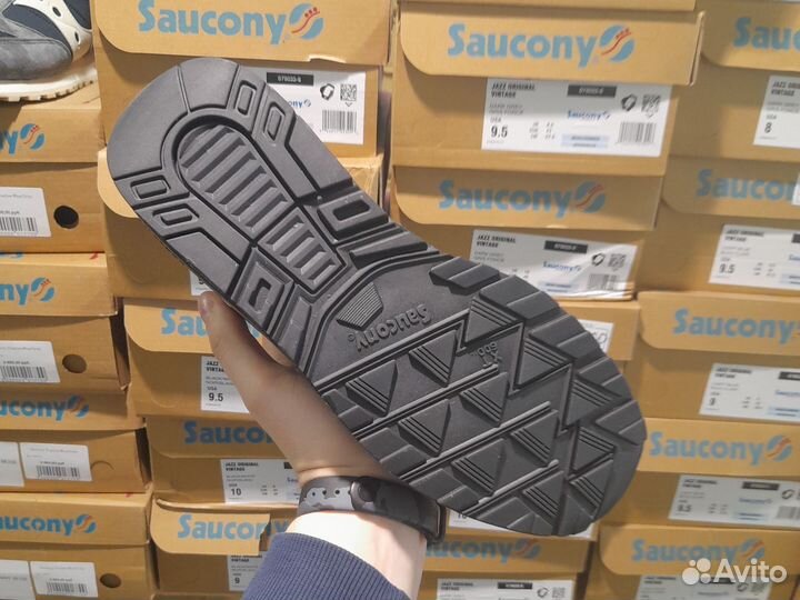 Кроссовки Saucony