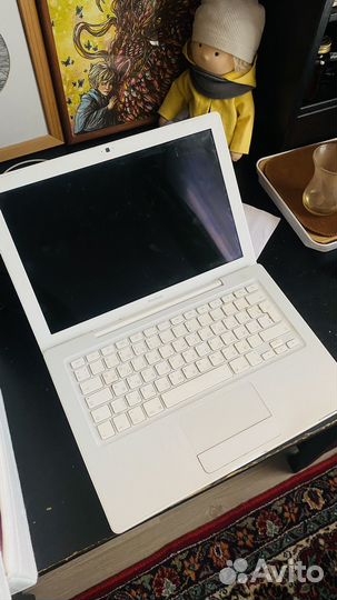 Ноутбук apple MacBook