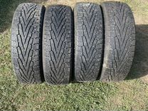 Roadstone Winguard Ice SUV 215/65 R16C 109R