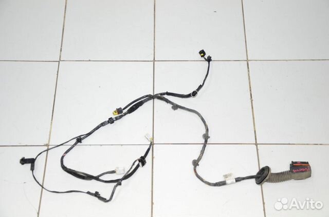 Проводка двери передняя правая Hyundai Solaris RB