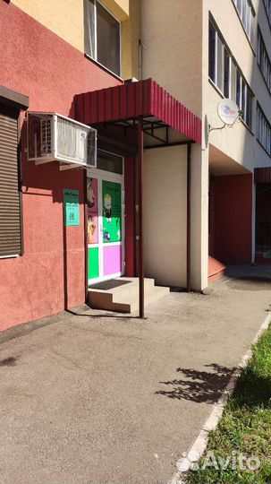 Место мастера маникюра и педикюра в аренду