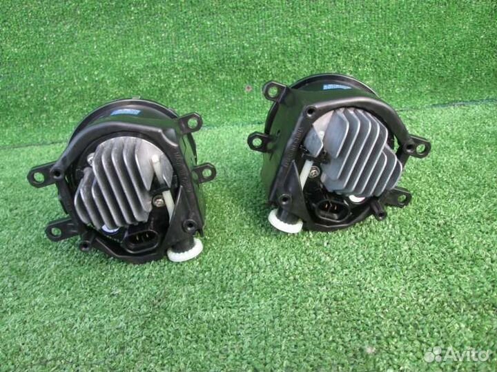 Туманка Toyota