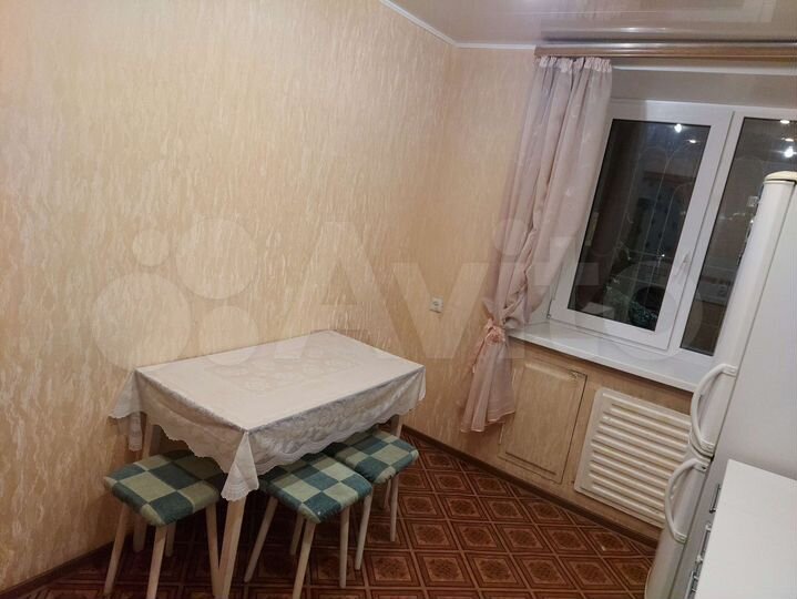 3-к. квартира, 63 м², 3/9 эт.