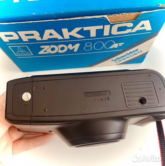 Плёночный фотоаппарат Praktica Zoom 800 AF Date